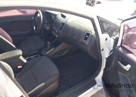 2018 Kia Forte Lx из США, поврежденный, VIN 3KPFL4A72JE191692